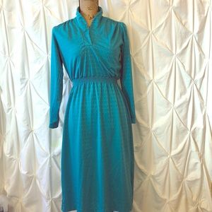 VINTAGE 1970s Dress